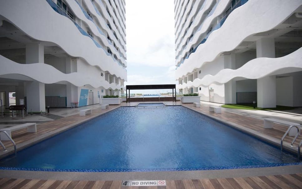 Kolam renang Gambar