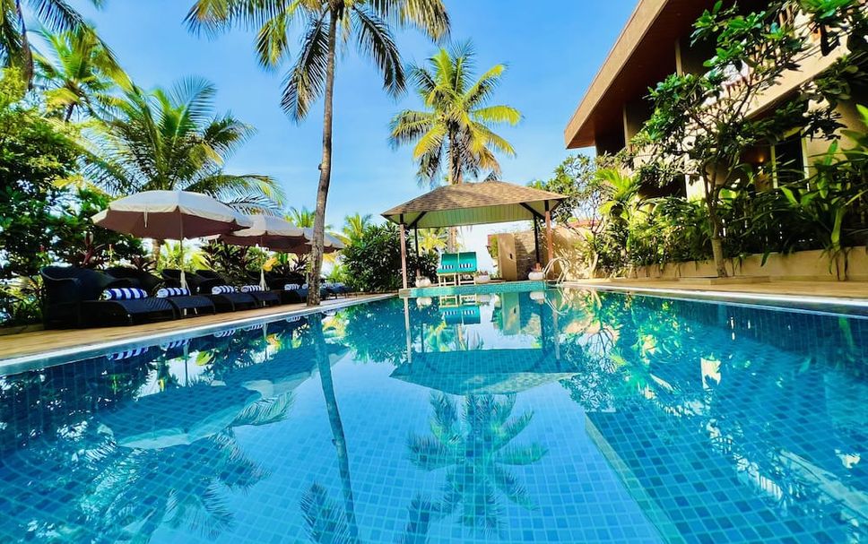 Kolam renang Gambar