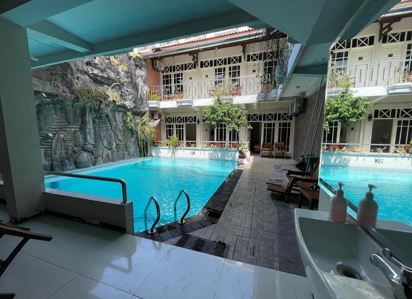 Kolam renang Gambar
