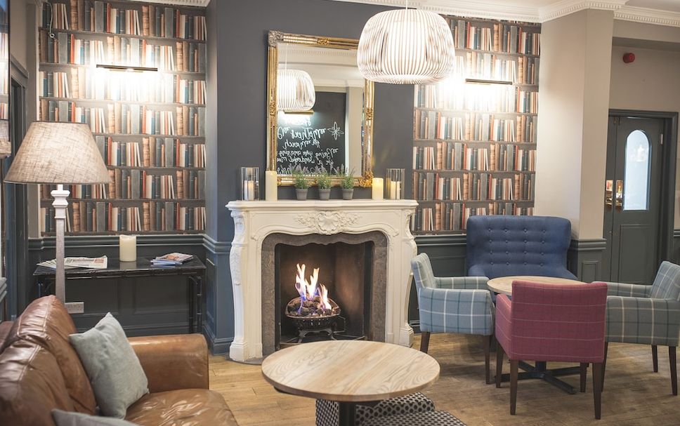 Balai Menunggu Gambar