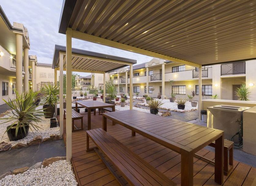 Patio Gambar