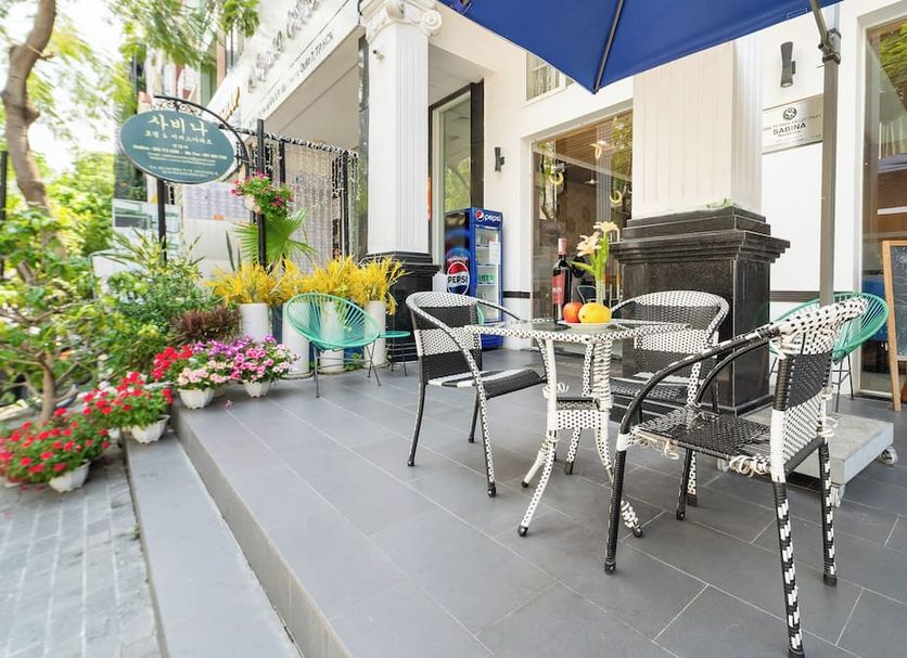 Patio Gambar