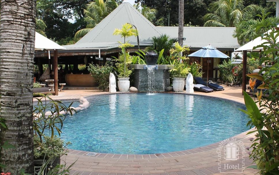 Kolam renang Gambar