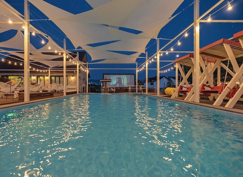Kolam renang Gambar