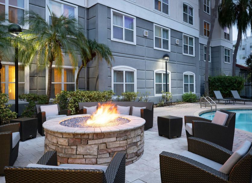 Patio Gambar