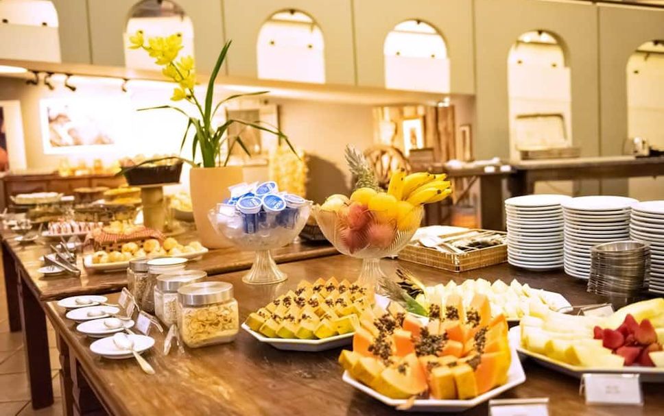 Buffet Gambar
