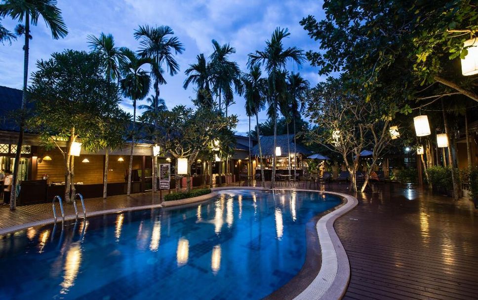 Kolam renang Gambar