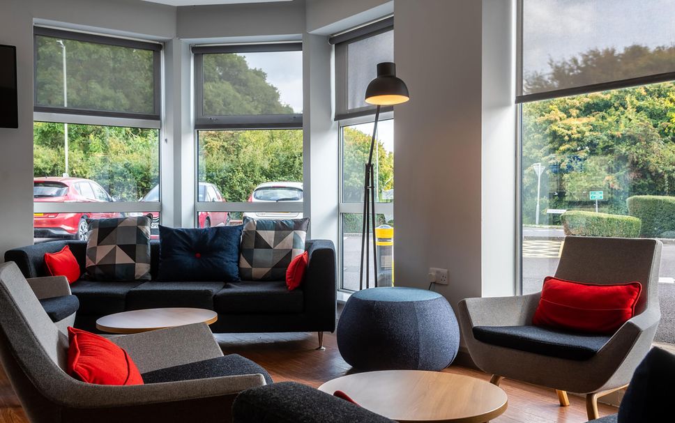 Balai Menunggu Gambar