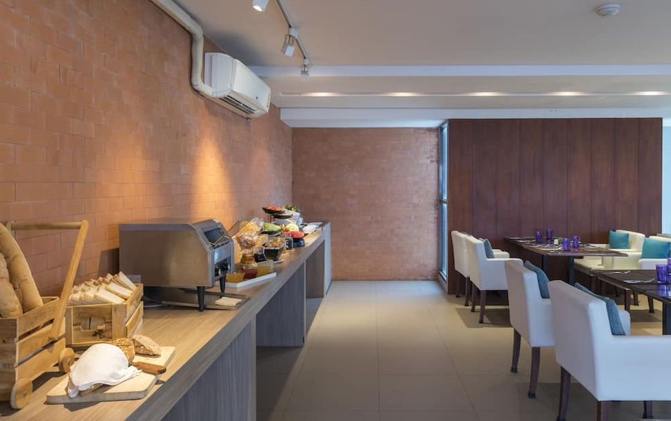 Buffet Gambar