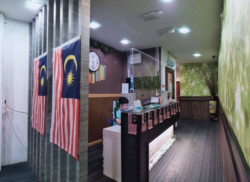 Meja Penyambut Tetamu Gambar