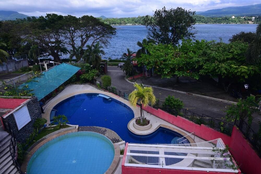 Kolam renang