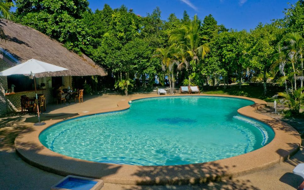 Kolam renang Gambar