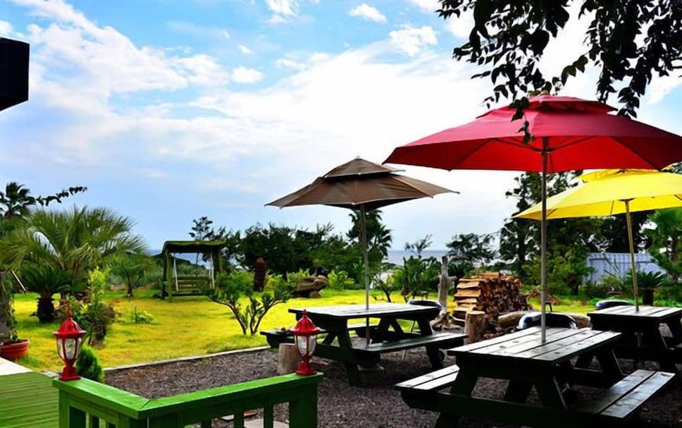 Patio Gambar