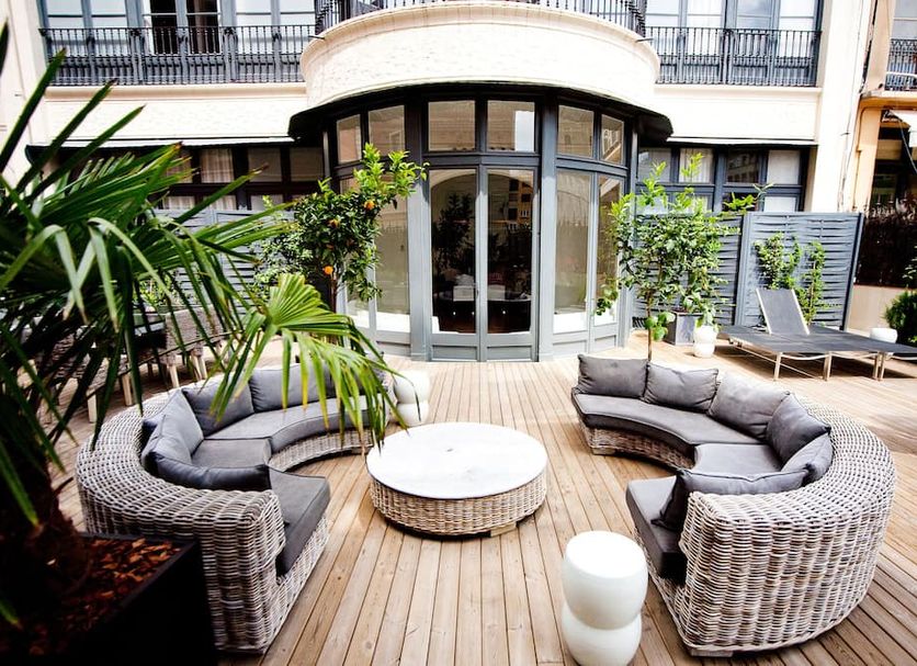 Patio Gambar