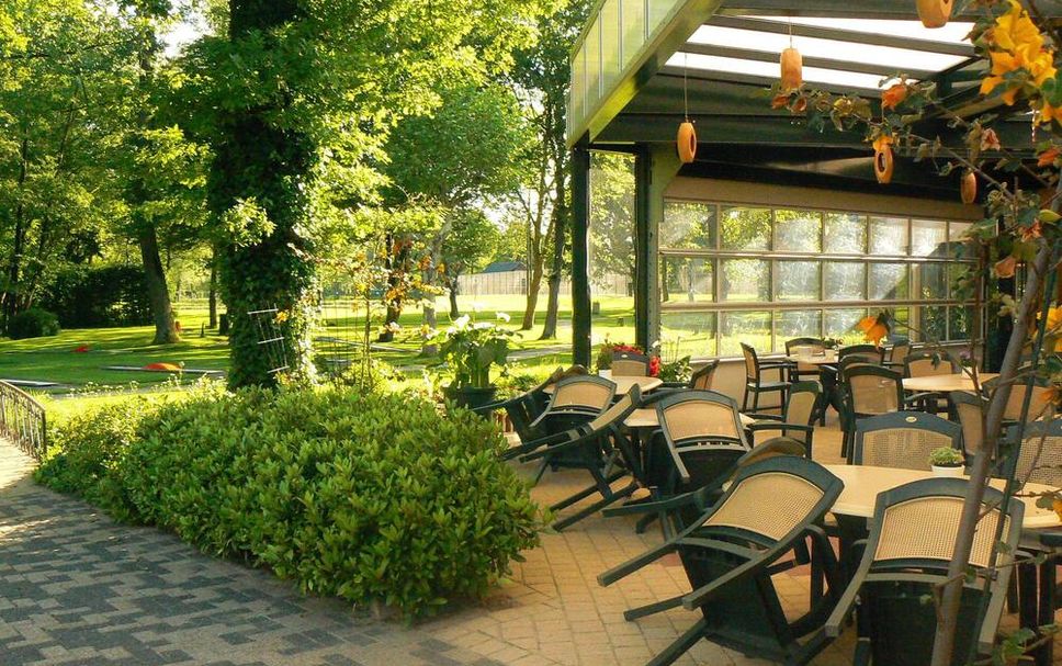 Patio Gambar