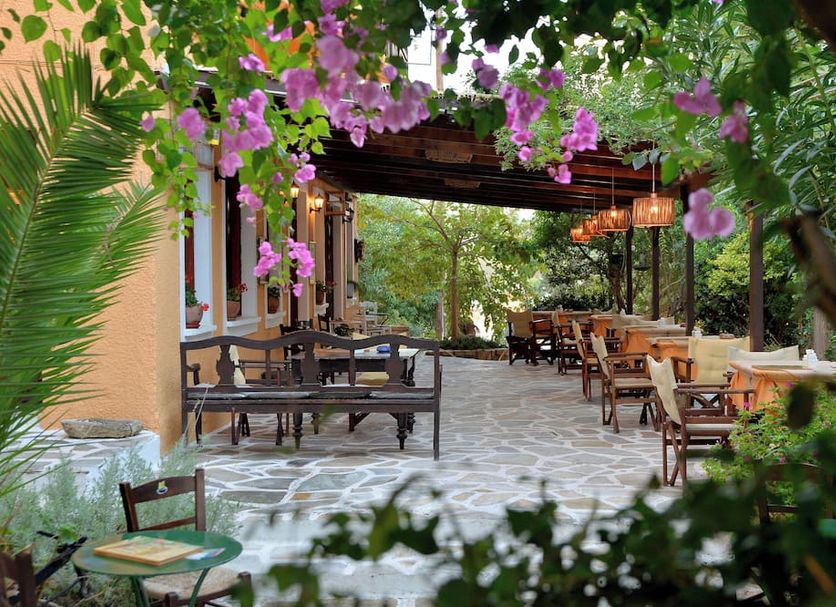 Patio Gambar