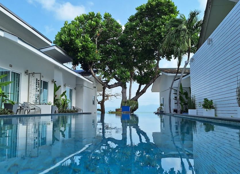 Kolam renang Gambar