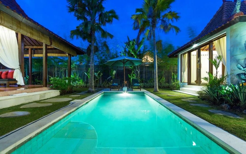 Kolam renang Gambar