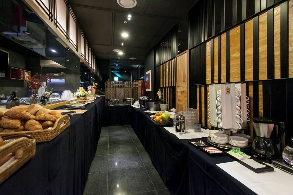 Buffet Gambar