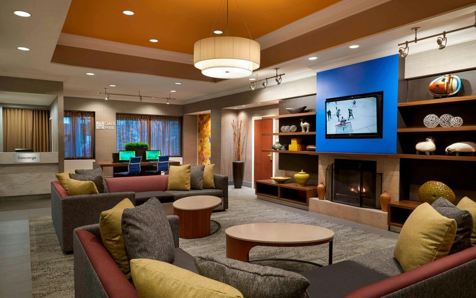 Balai Menunggu Gambar