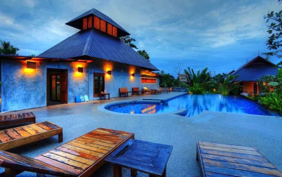 Kolam renang Gambar