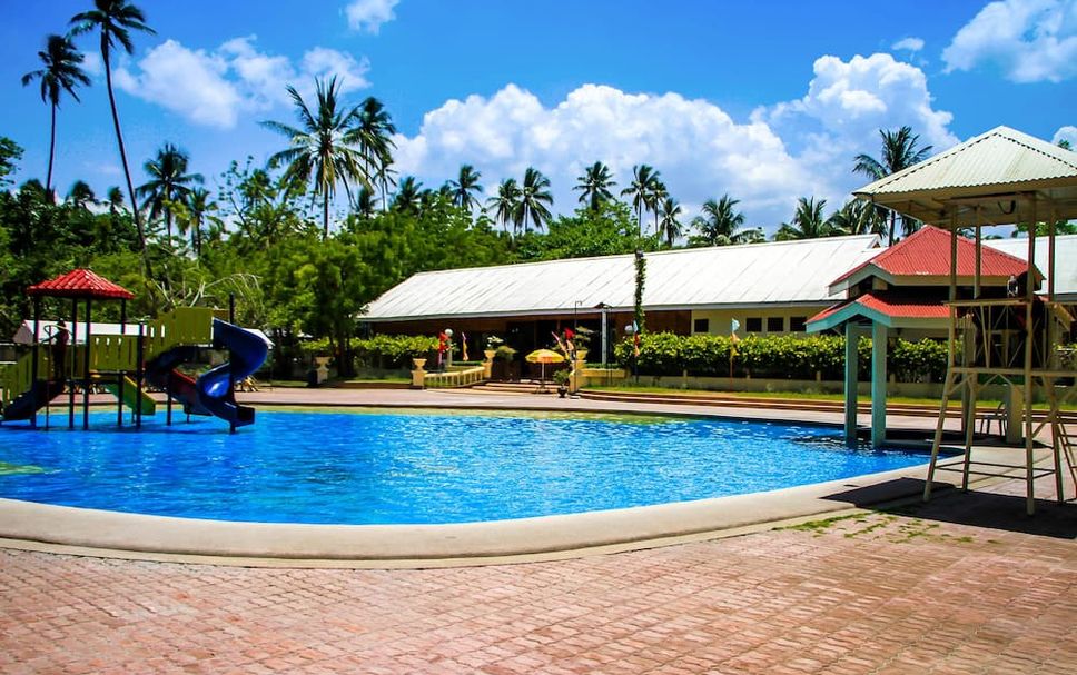 Kolam renang Gambar