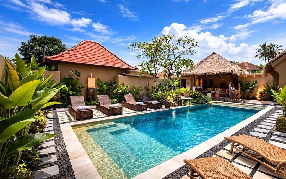 Kolam renang Gambar