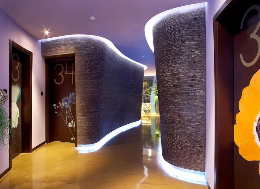 hallway Gambar
