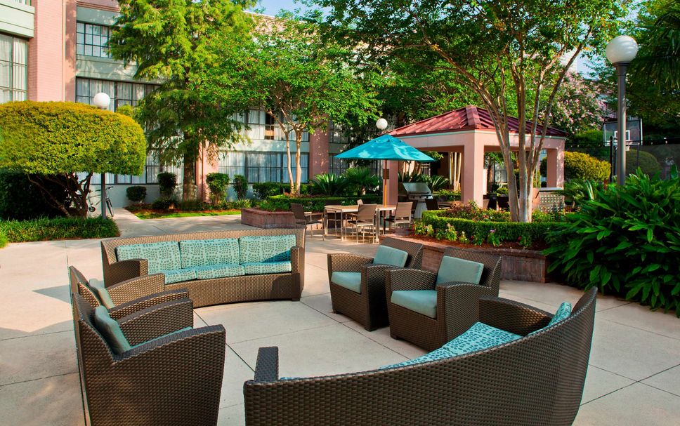 Patio Gambar