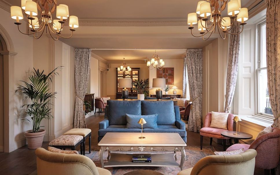 Balai Menunggu Gambar