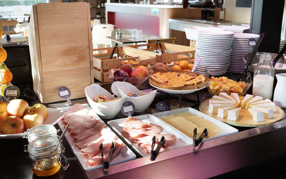 Buffet Gambar
