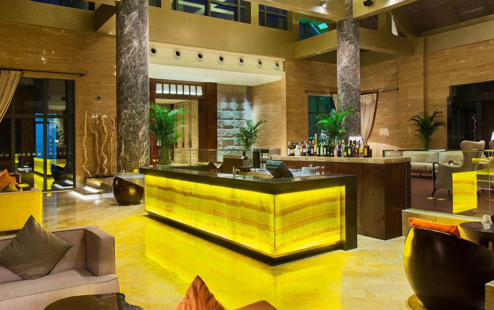 Meja Penyambut Tetamu Gambar