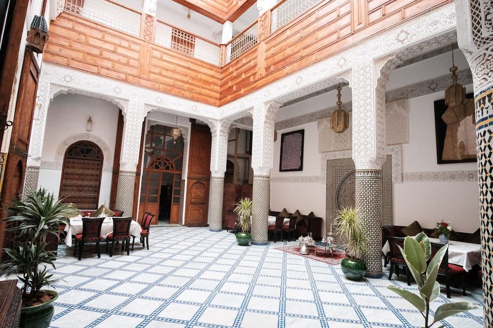 Patio Gambar