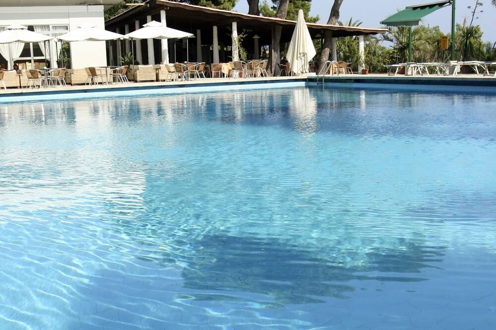 Kolam renang