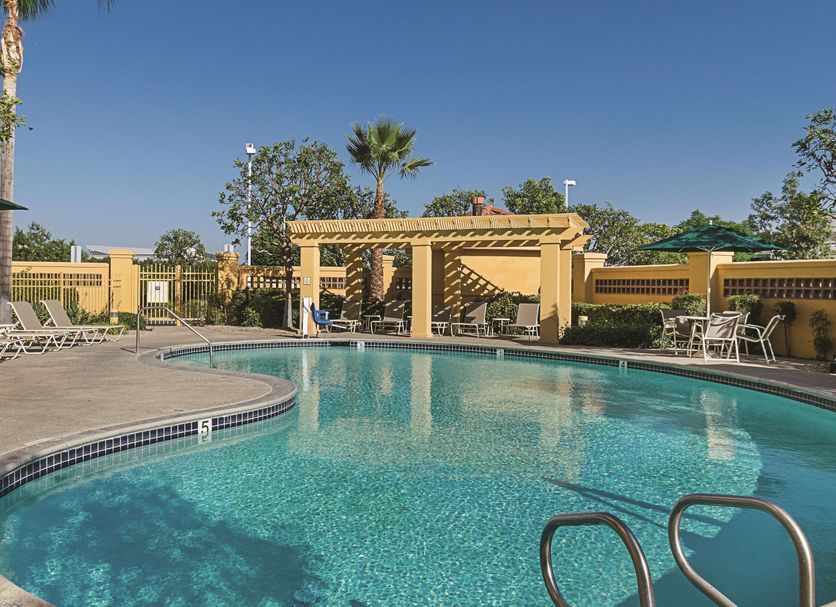 Kolam renang Gambar