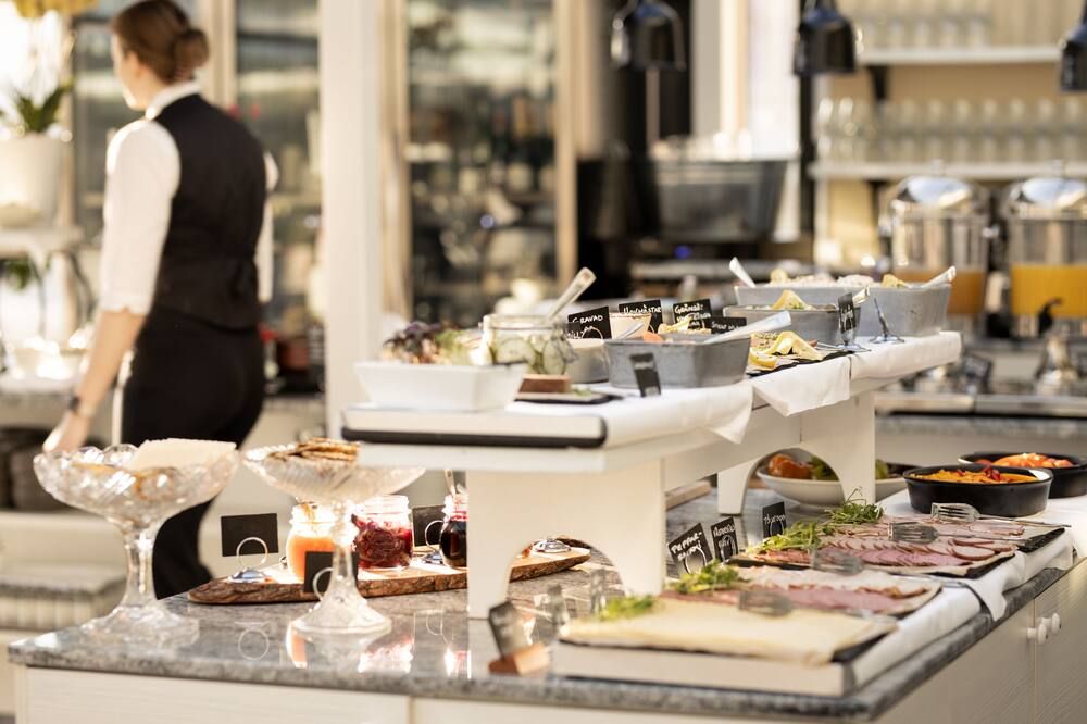 Buffet Gambar