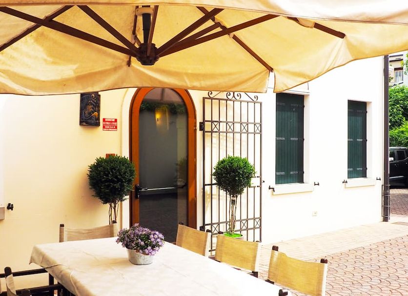 Patio Gambar
