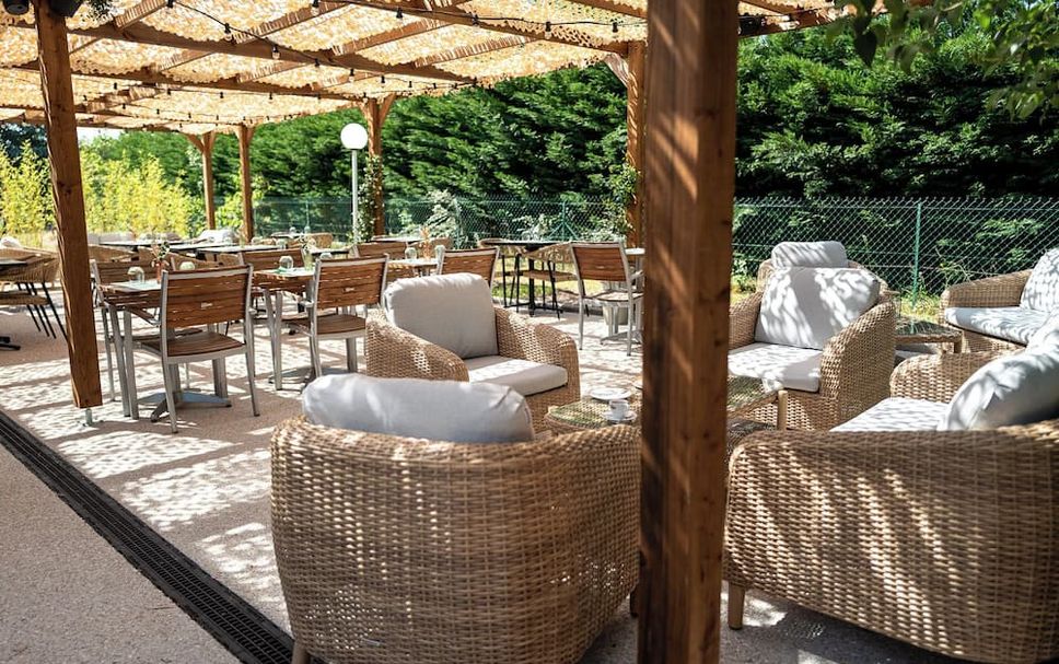 Patio Gambar