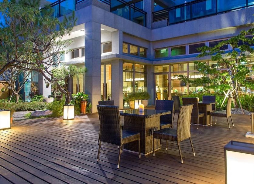 Patio Gambar