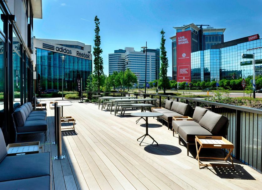 Patio Gambar