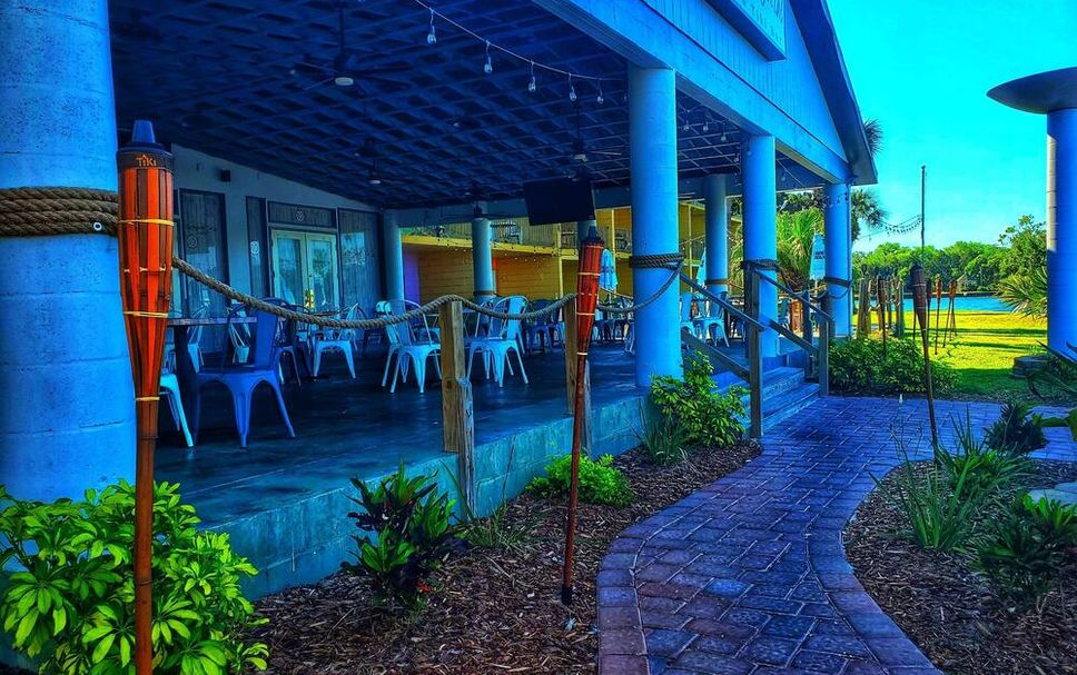 Patio Gambar