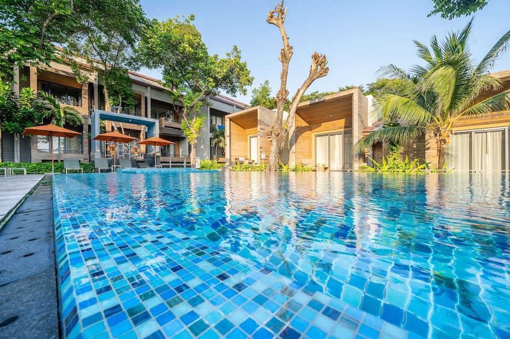 Kolam renang Gambar