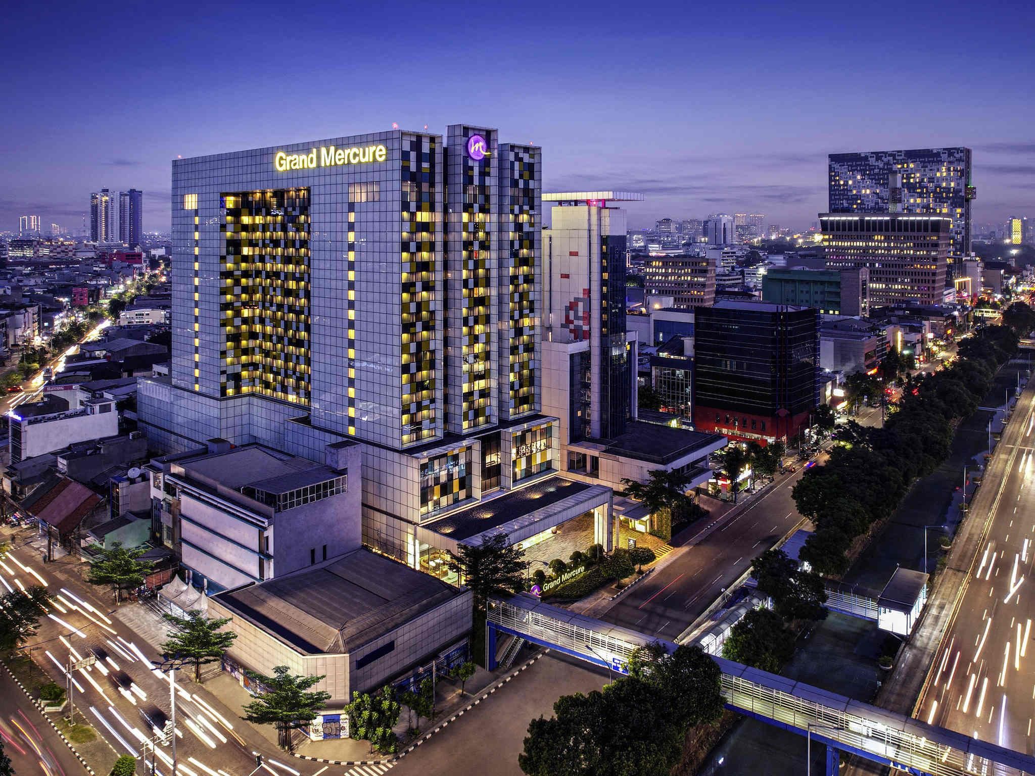 Bangunan Gambar