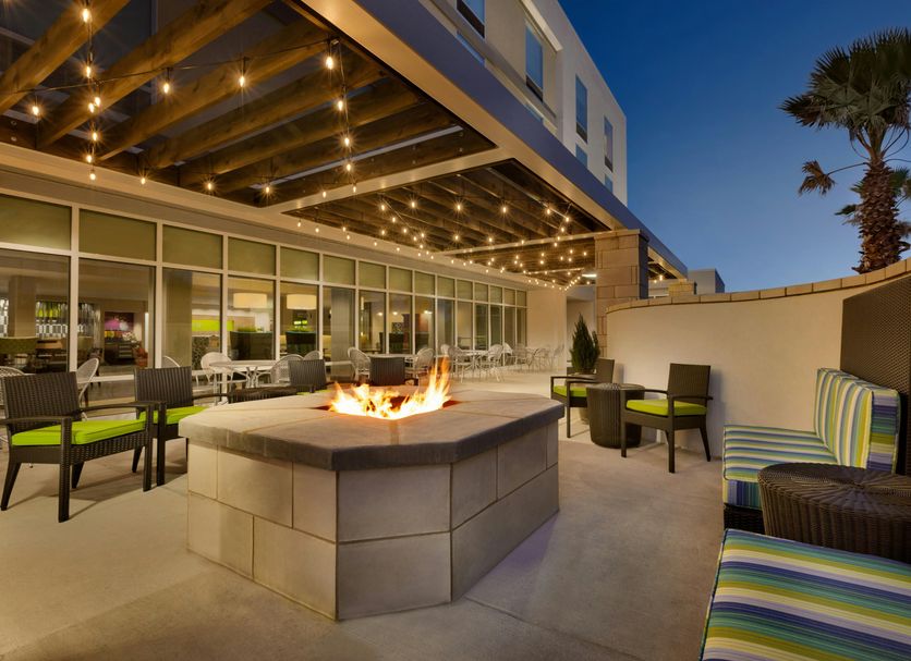 Patio Gambar