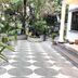 Pemandangan luar