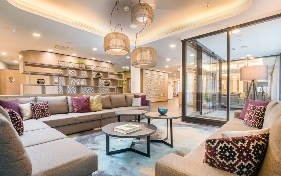 Balai Menunggu Gambar