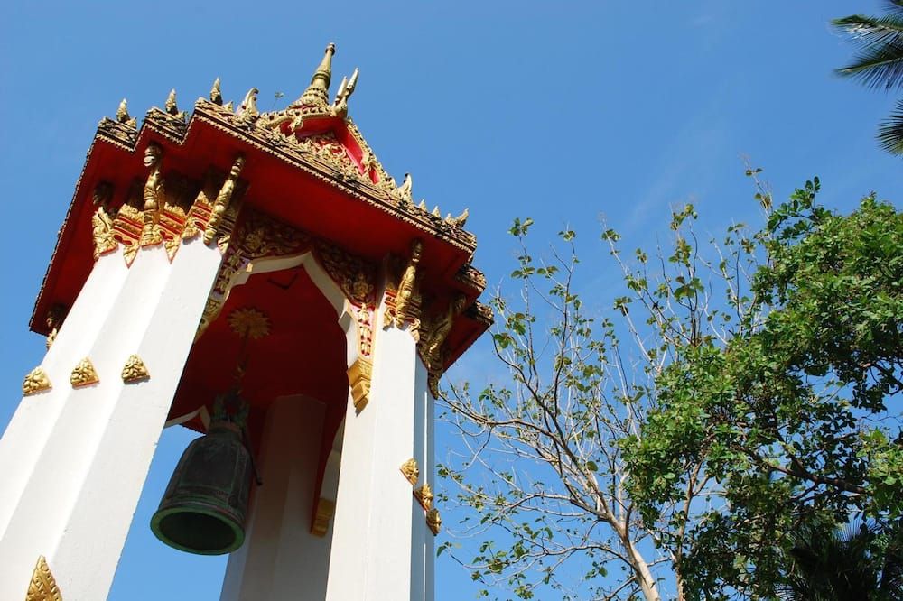 Pemandangan luar