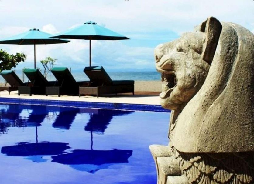 Kolam renang Gambar
