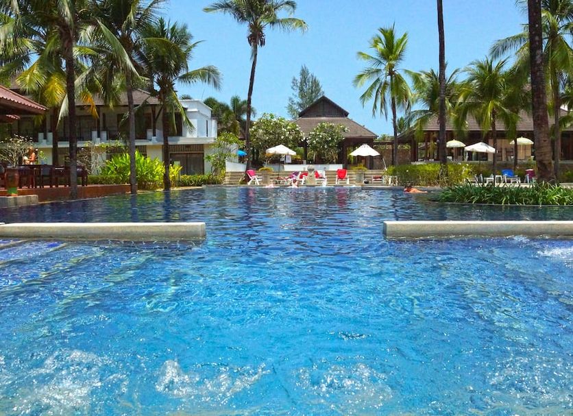 Kolam renang Gambar