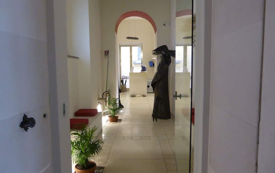 hallway Gambar